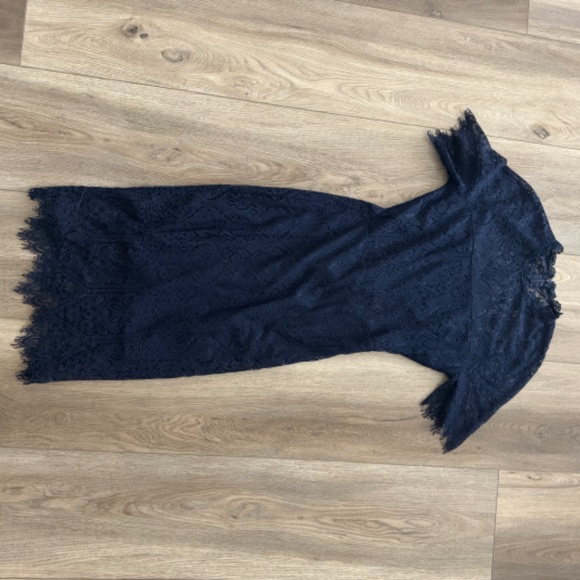 Remarkable Navy Blue Sheer Lace Short Sleeve Mini Dress size XS - Picture 2 of 3